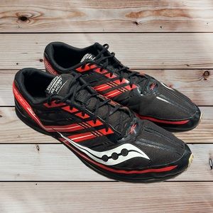 Saucony Kilkenny xc7 Men’s 11.5 Running Spike Shoes Black Red